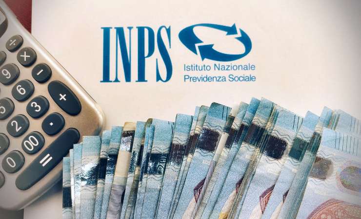 inps calcolatrice e banconote euro