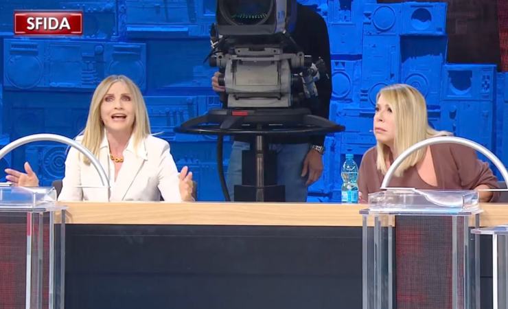 lorella cuccarini e anna pettinelli ad amici 